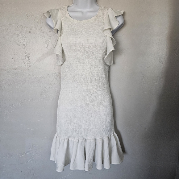 C/Meo Collective Women's White Smocked Mini Dress Bodycon Ruffle Sleeve Boho - Picture 1 of 9